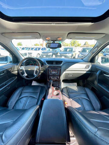 2017 Chevrolet Traverse LT