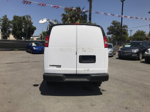 2013 Chevrolet Express 2500