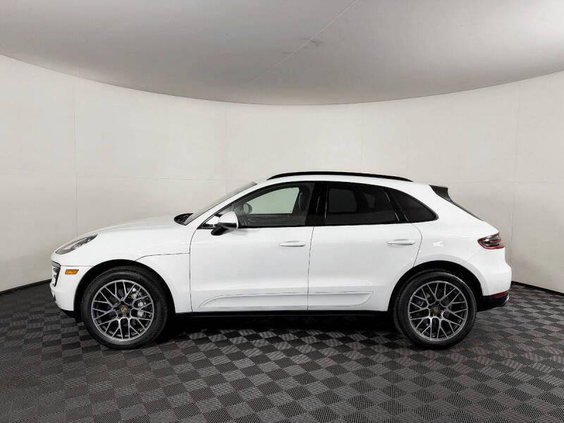 2018 Porsche Macan S