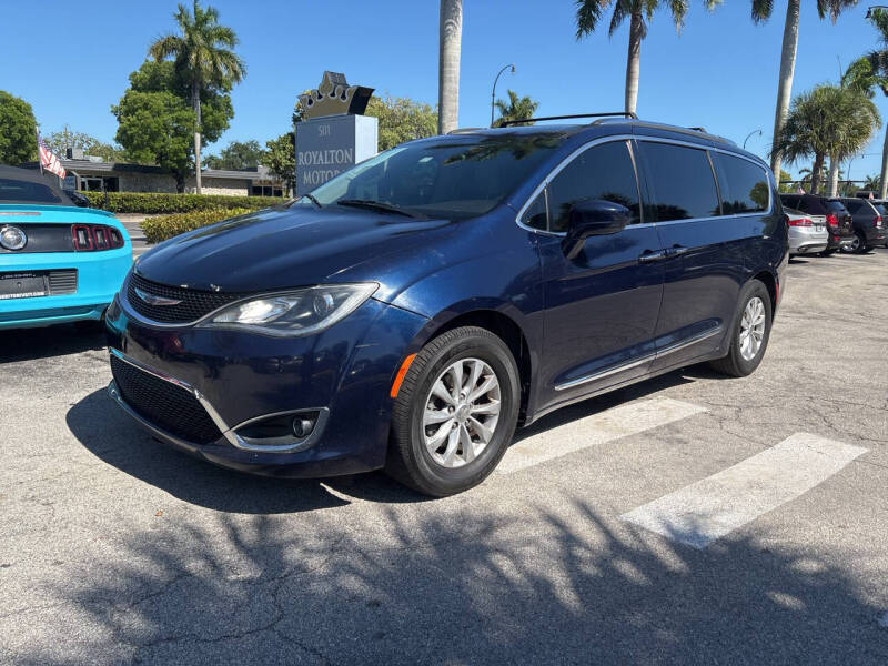 2018 Chrysler Pacifica Touring L