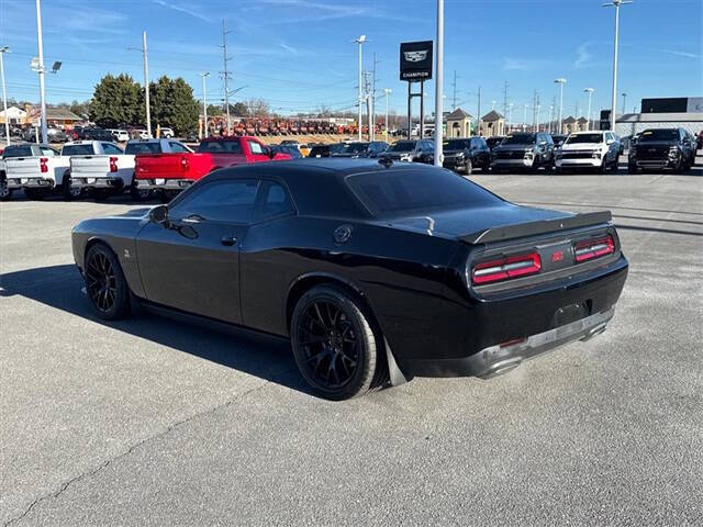 2016 Dodge Challenger R/T Scat Pack