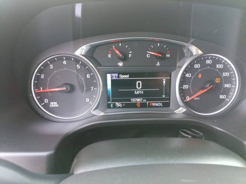 2017 GMC Acadia SLE-2