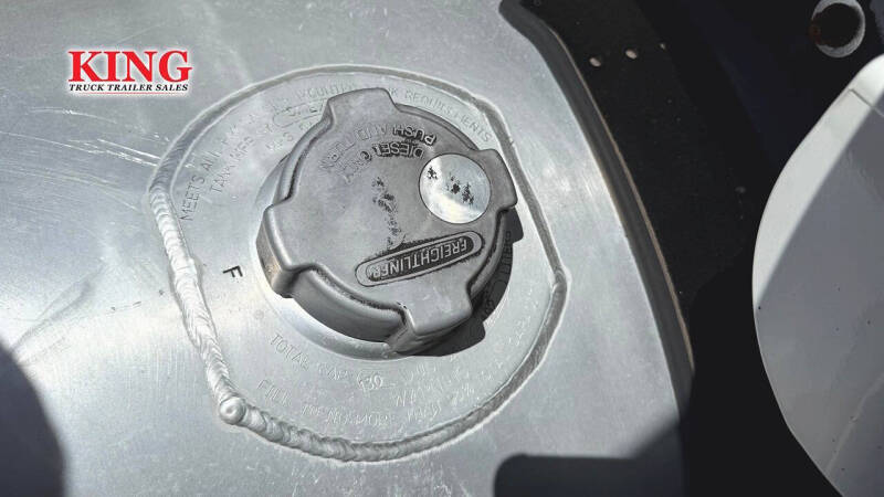 2023 Freightliner Cascadia