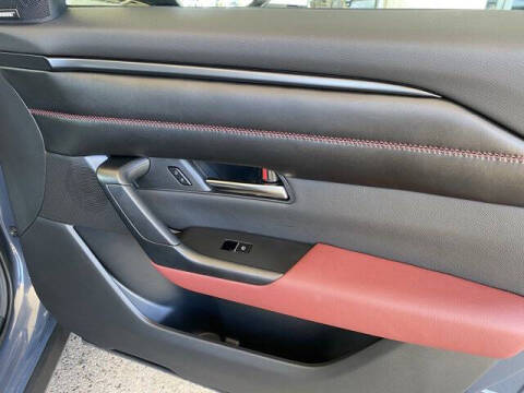 2025 Mazda CX-50 Hybrid Premium Plus