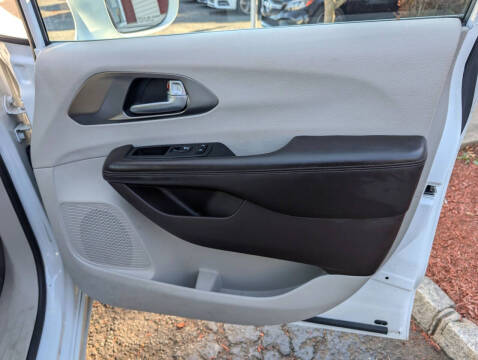 2018 Chrysler Pacifica Touring Plus