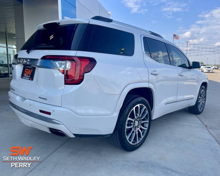 2021 GMC Acadia Denali