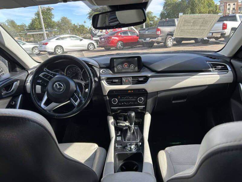 2016 Mazda MAZDA6 i Grand Touring