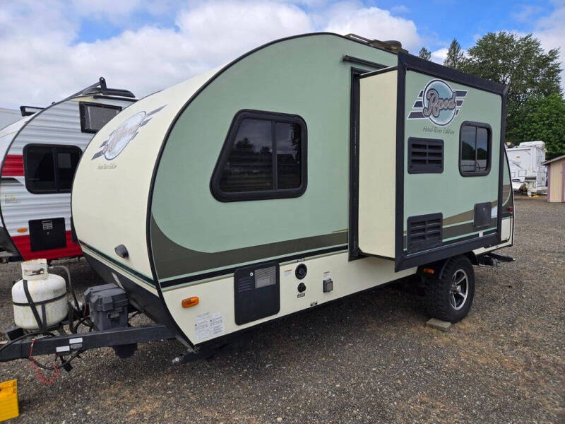 2015 Forest River R-Pod
