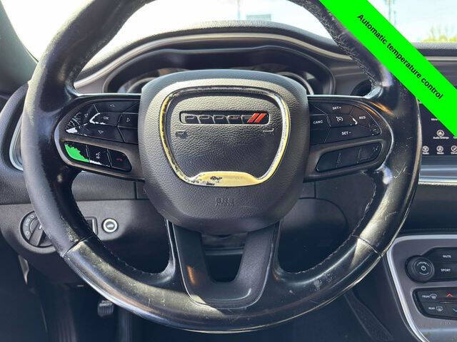 2020 Dodge Challenger SXT