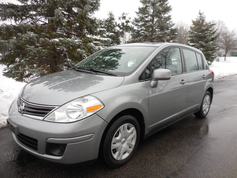 2011 Nissan Versa 1.8 S