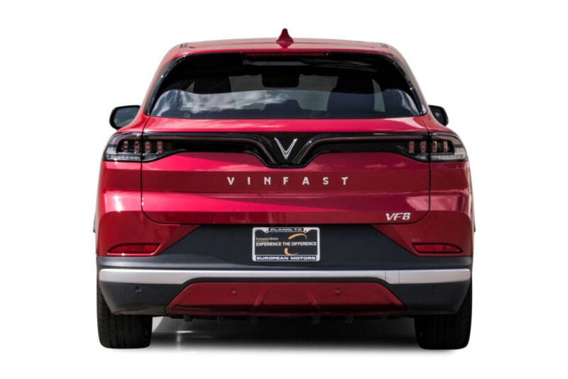 2024 VinFast VF8 Plus