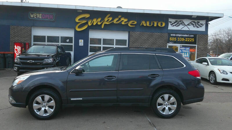 2012 Subaru Outback Limited's photo