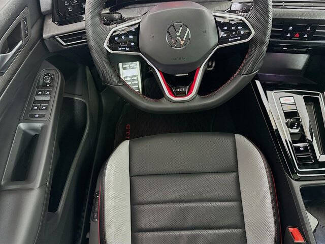 2023 Volkswagen Golf GTI Autobahn