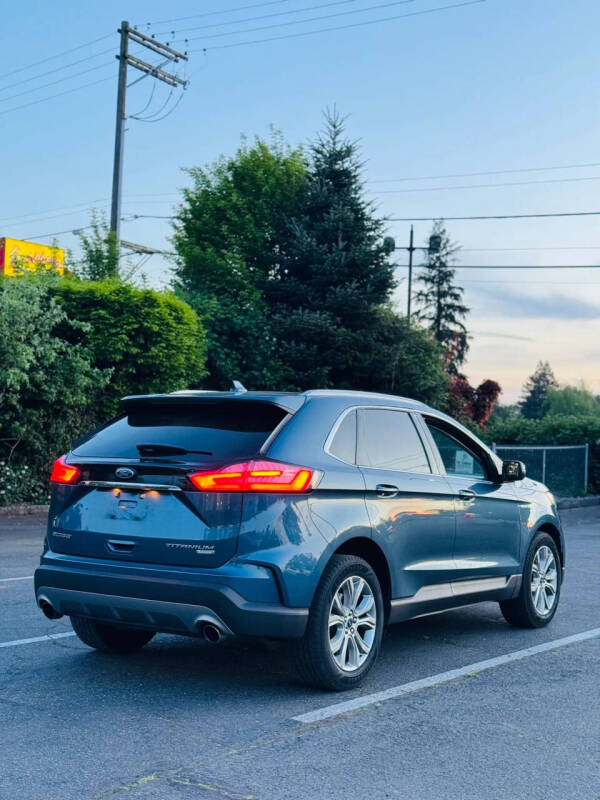 2019 Ford Edge Titanium