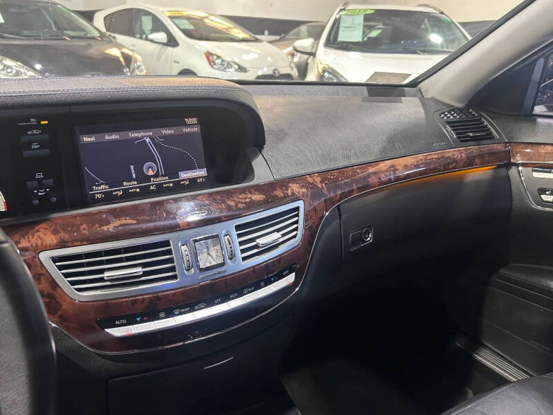 2008 Mercedes-Benz S-Class S 550