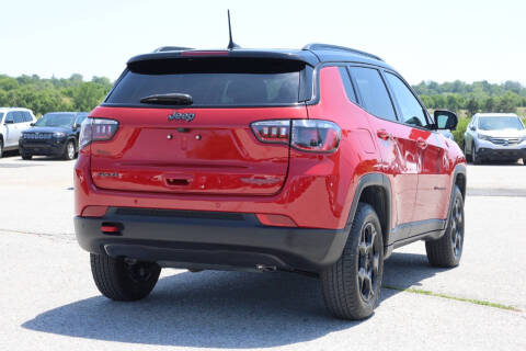 2023 Jeep Compass Trailhawk
