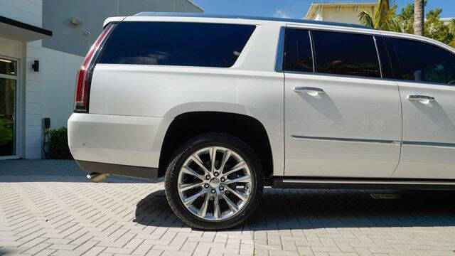 2019 Cadillac Escalade ESV Premium Luxury