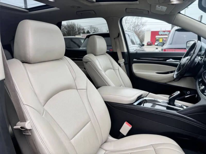 2021 Buick Enclave Essence