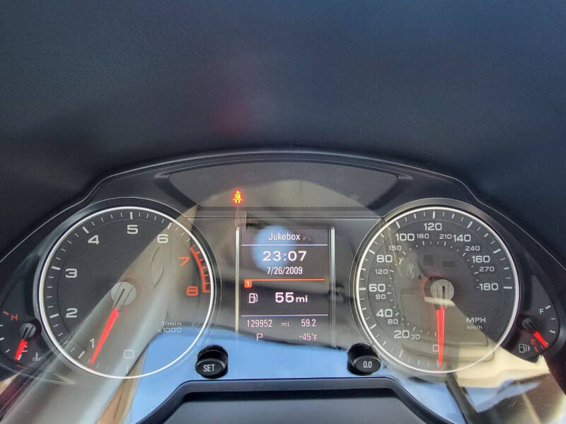 2010 Audi Q5 3.2 quattro Premium Plus