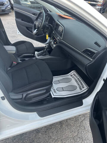 2020 Hyundai Elantra SEL