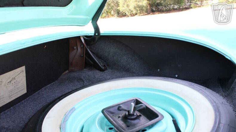 1955 Ford Thunderbird