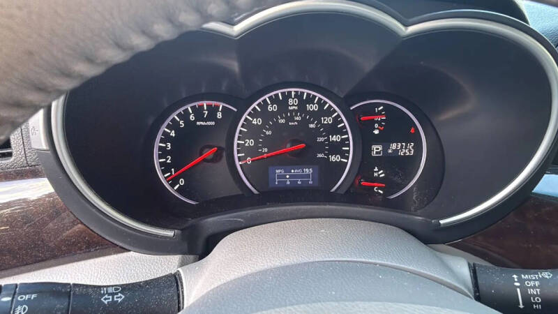 2012 Nissan Quest