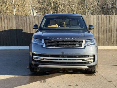 2025 Land Rover Range Rover P400 SE LWB