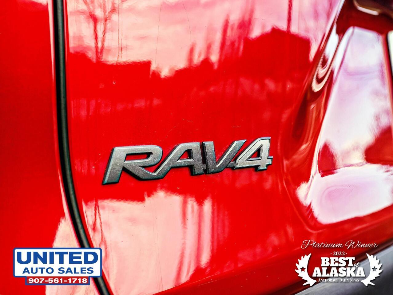 2020 Toyota RAV4 TRD Off-Road Sport Utility 4D 28