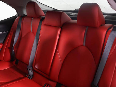 2019 Toyota Camry XSE