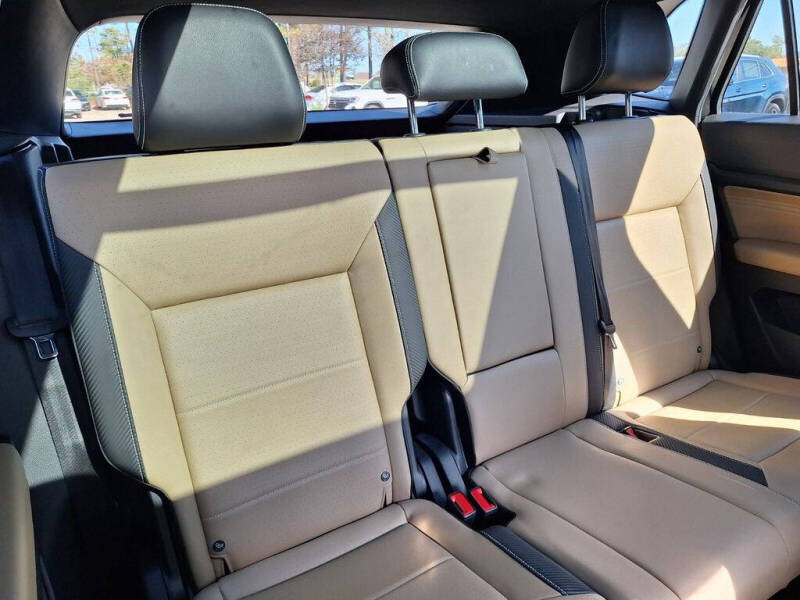 2022 Volkswagen Atlas Cross Sport V6 SE