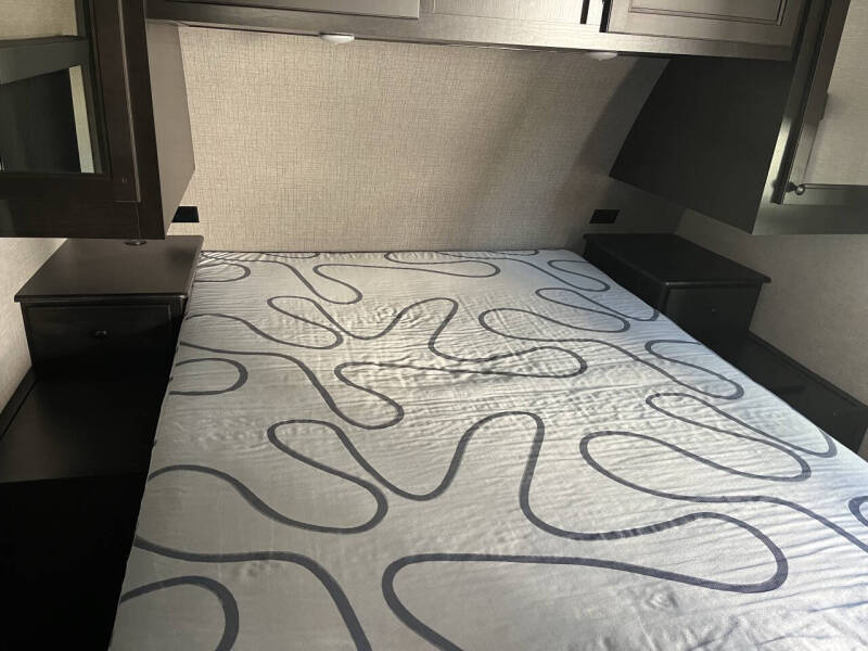 2023 Starcraft RV 242 RL 28ft Camping Trailer