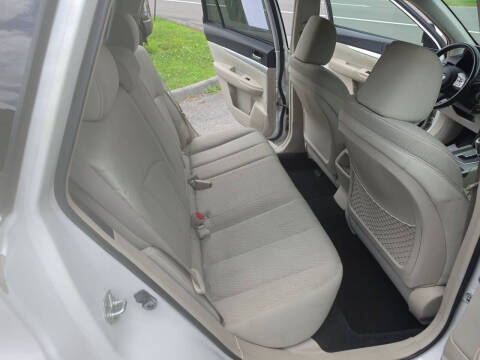 2011 Subaru Outback 2.5i Premium