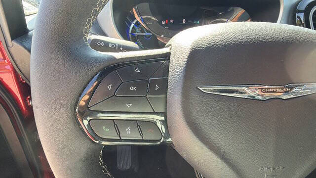 2024 Chrysler Pacifica Plug-In Hybrid