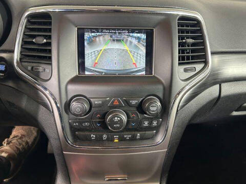 2019 Jeep Grand Cherokee Laredo E