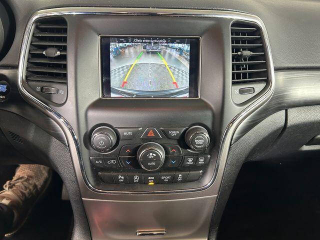 2019 Jeep Grand Cherokee Laredo E