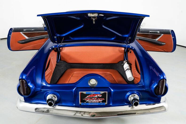 1955 Ford Thunderbird