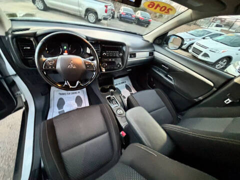 2016 Mitsubishi Outlander