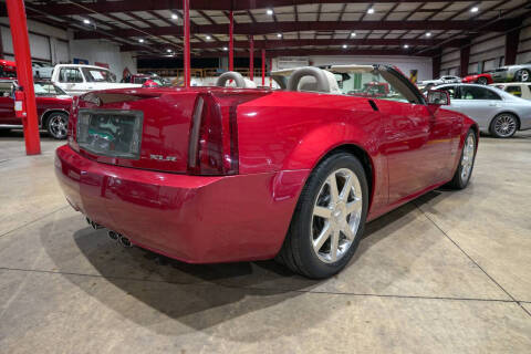 2005 Cadillac XLR