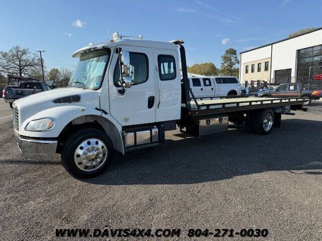 2017 Freightliner M2 106