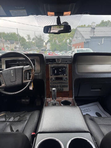 2014 Lincoln Navigator