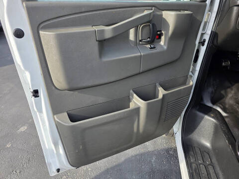 2019 Chevrolet Express 2500