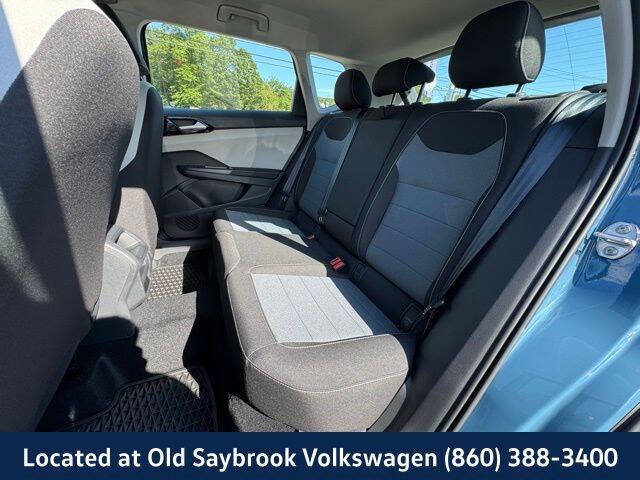 2025 Volkswagen Taos S 4Motion