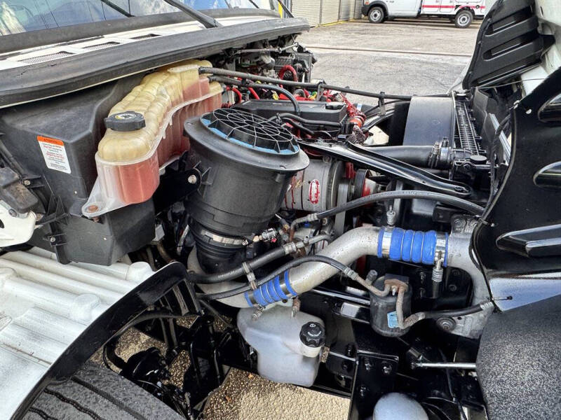 2016 Freightliner M2 106