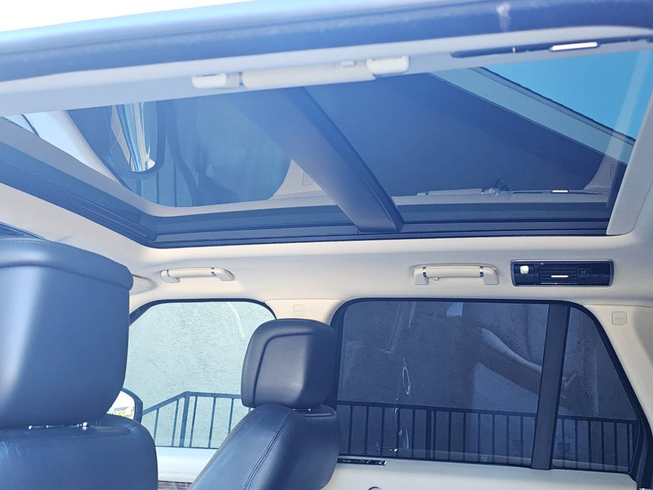 2018 Land Rover Range Rover 44