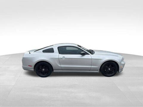 2013 Ford Mustang V6