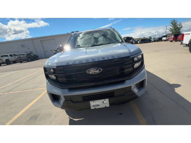 2026 Ford Expedition MAX Active