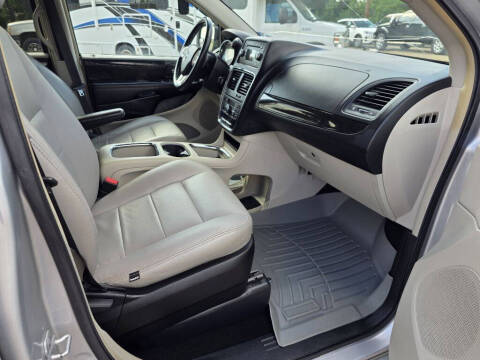 2012 Dodge Grand Caravan Crew