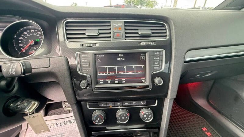 2016 Volkswagen Golf GTI