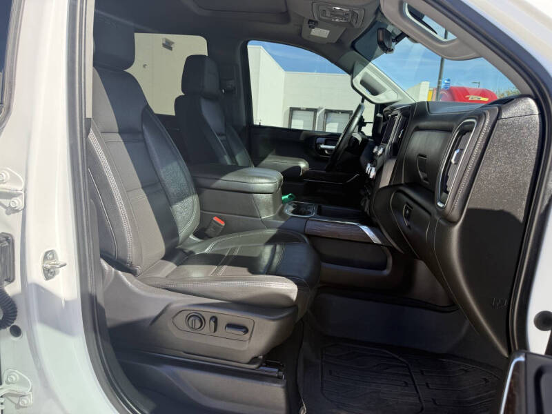 2023 GMC Sierra 3500HD Denali