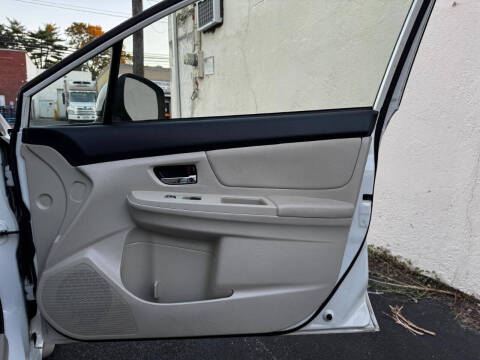 2013 Subaru Impreza 2.0i Premium